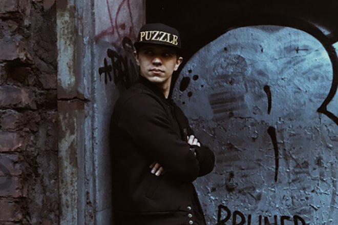 Виталий Уливанов – биография, фото, личная жизнь, "Танцы на ТНТ", новости 2023